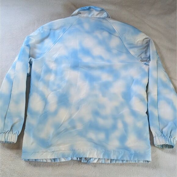 H&M Justine Skye Cloud Print Puffer Jacket Women's Medium Blue White Button Up - Picture 3 of 10